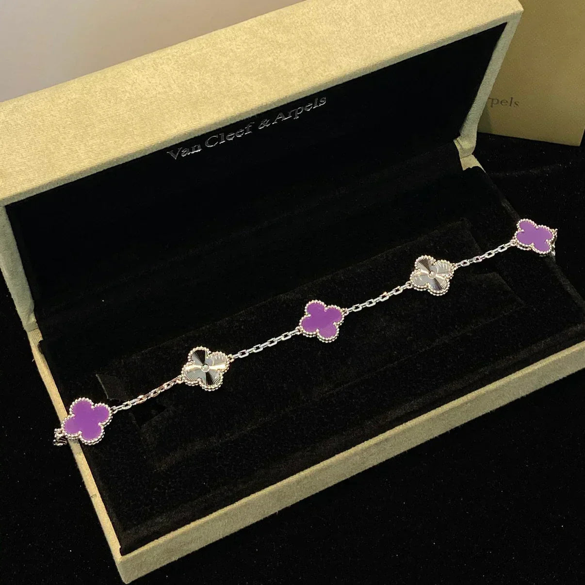 [Select] CLOVER 5 MOTIF VIOLET BRACELET COLLECTION