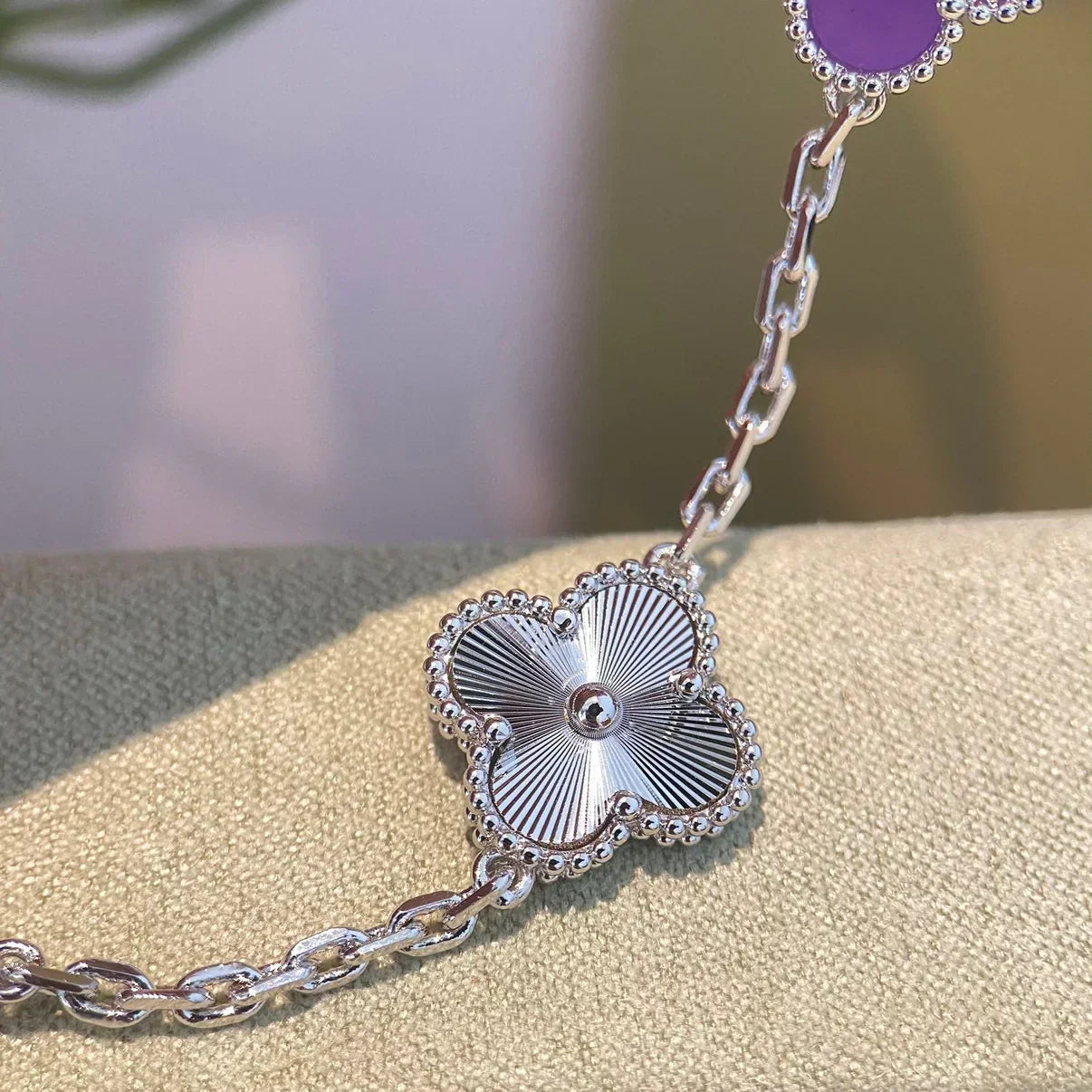 [Select] CLOVER 5 MOTIF VIOLET BRACELET COLLECTION