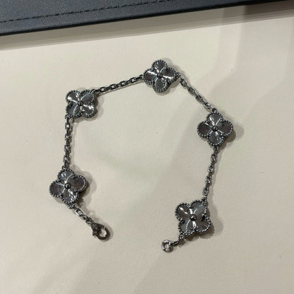 [Select]CLOVER 5 MOTIF BLACK BRACELET