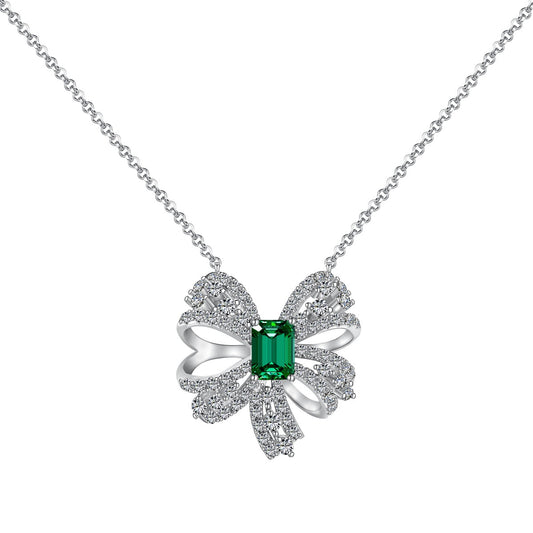 [select Jewelry]Luxurious Flower Shape Emerald Cut Necklace