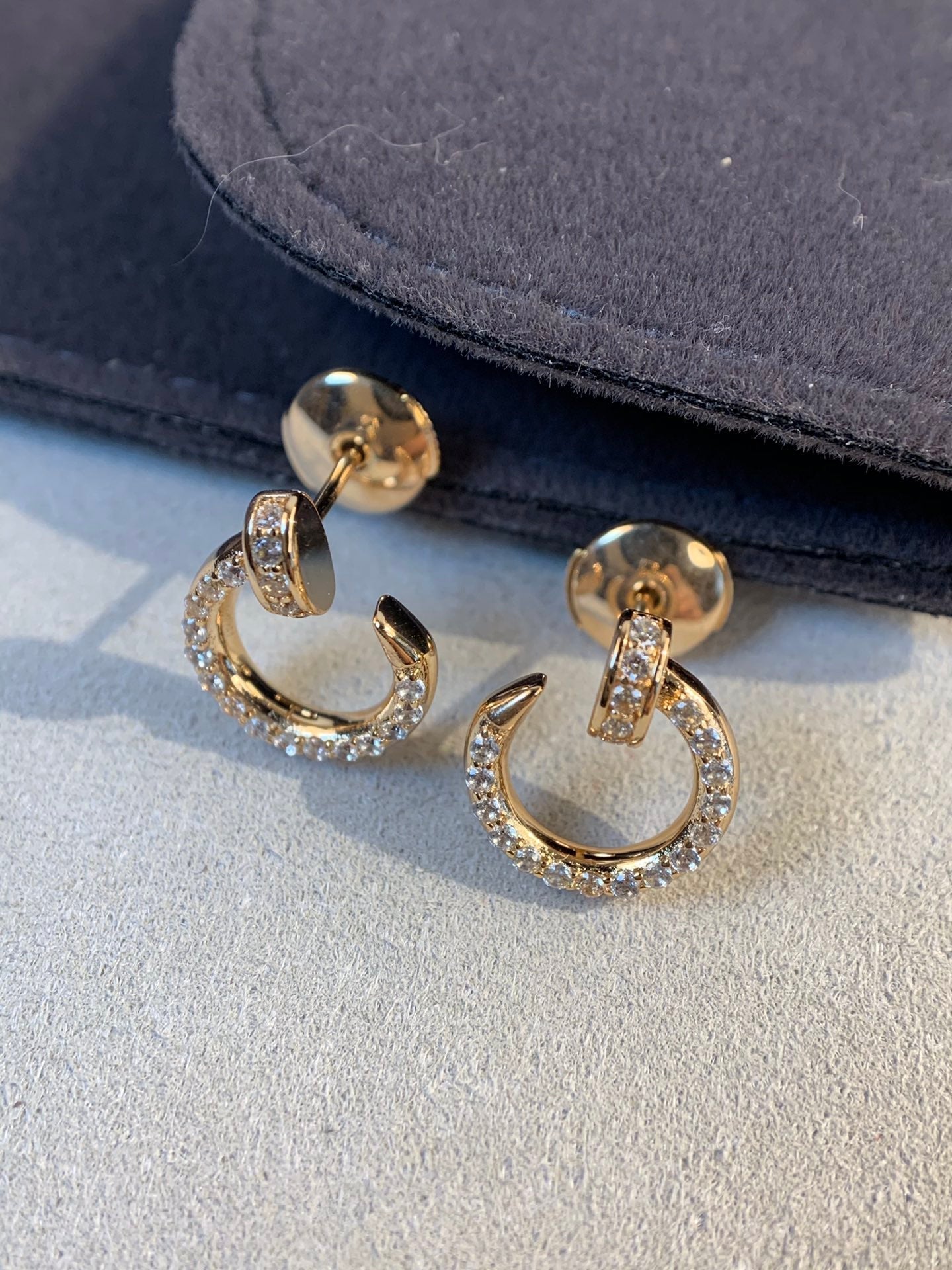 [Select]JUSTE EARRINGS GOLD DIAMONDS