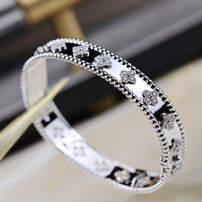 [Select]CLOVER BRACELET 8MM DIAMONDS