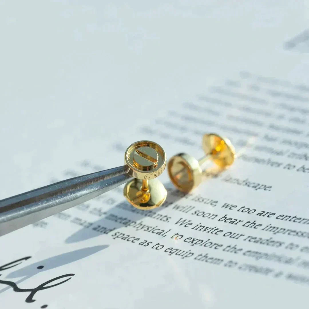 [Select]LOVE EARRINGS GOLD 10MM