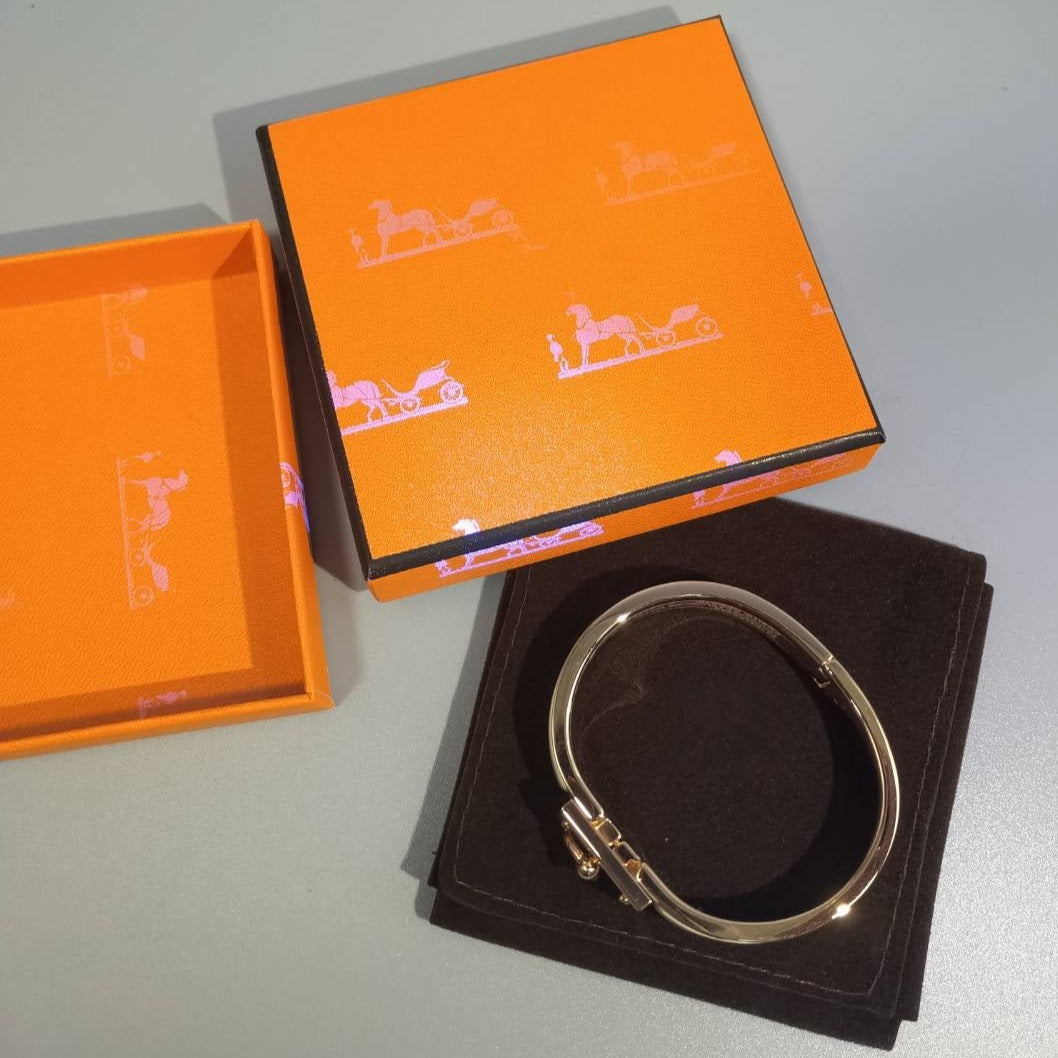 [Select]H CLOUD BLUE BRACELET