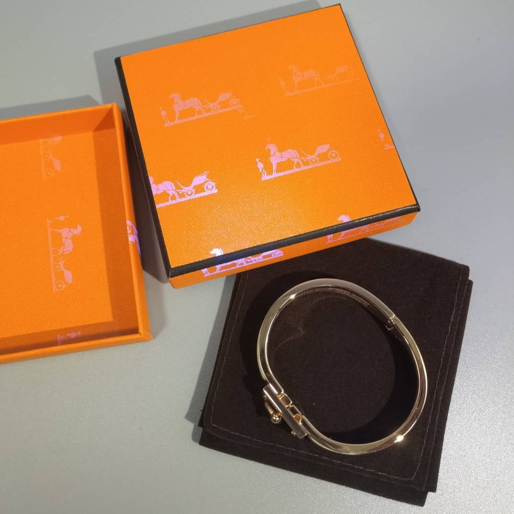[Select]H RED BRACELET