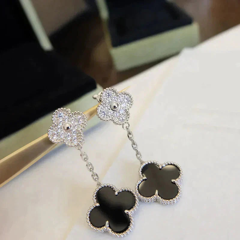 [Select]CLOVER 2 MOTIFS  DIAMOND ONYX EARRINGS SILVER