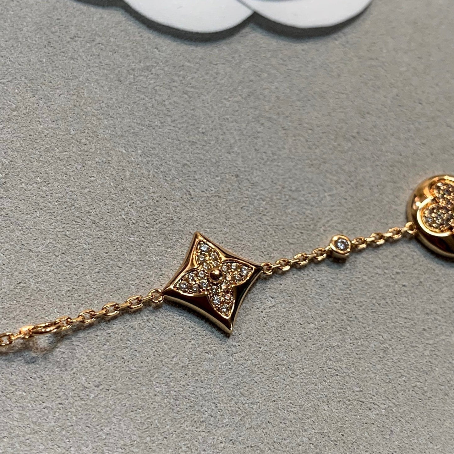 [Select]STAR AND SUN 4 MOTIFS GOLD DIAMONDS BRACELET