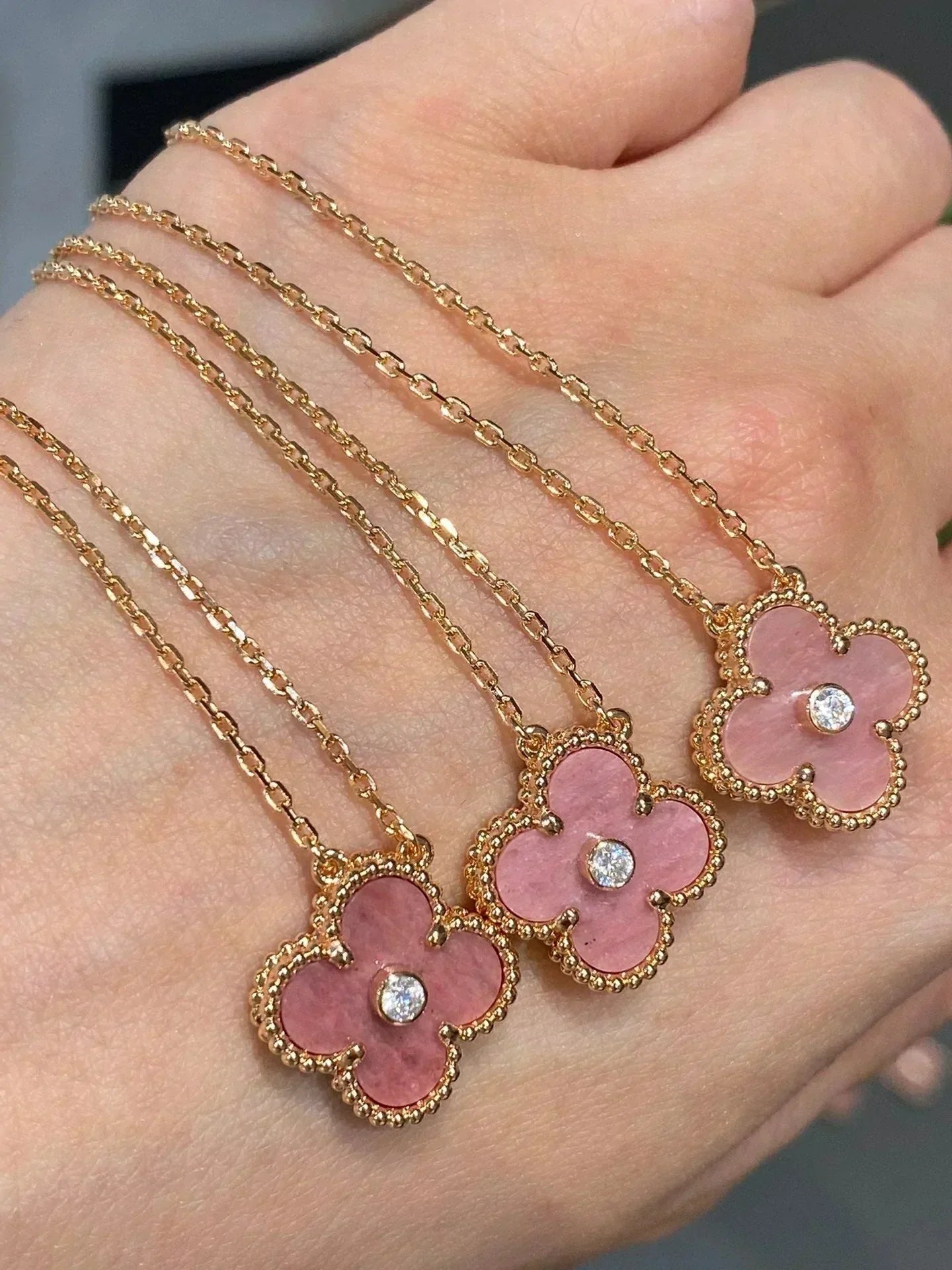 [Select]CLOVER 15MM DIAMOND RHODONITE NECKLACE