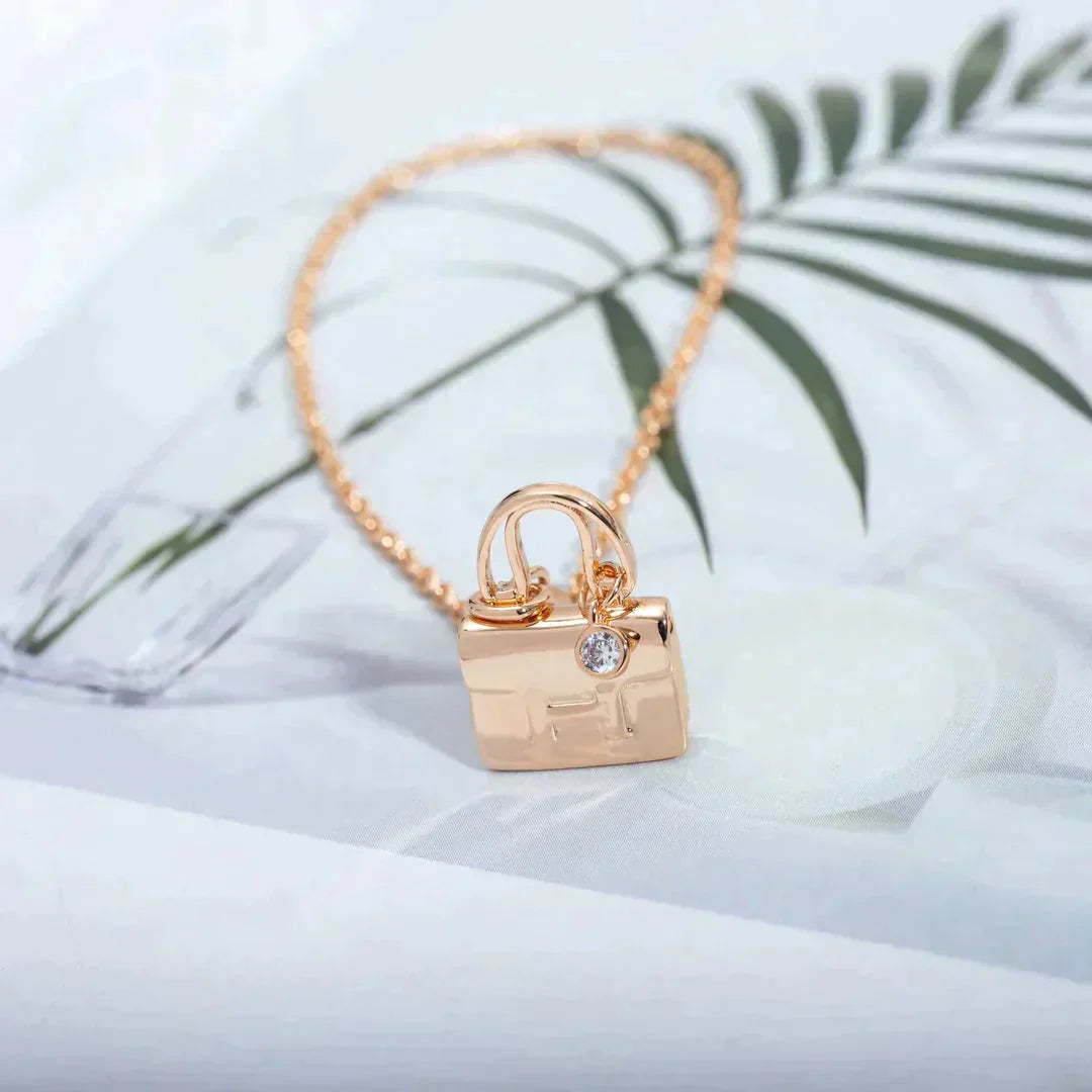 [Select]AMULETTE PEDANT Select GOLD NECKLACE