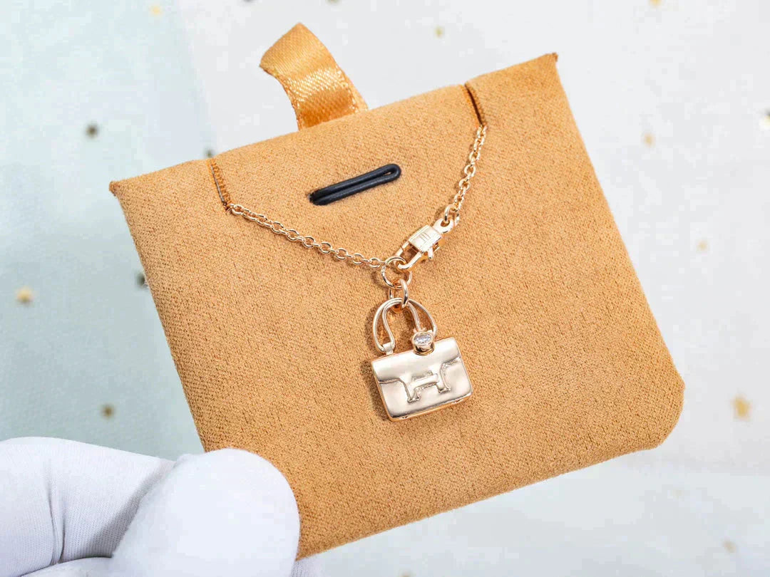 [Select]AMULETTE PEDANT Select GOLD NECKLACE