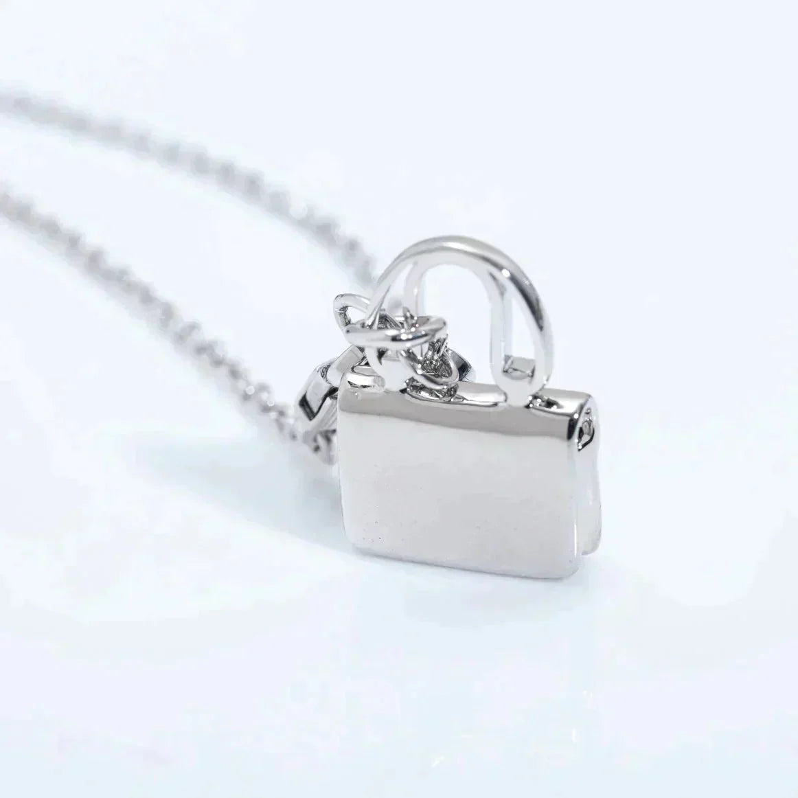 [Select]AMULETTE PEDANT SILVER NECKLACE