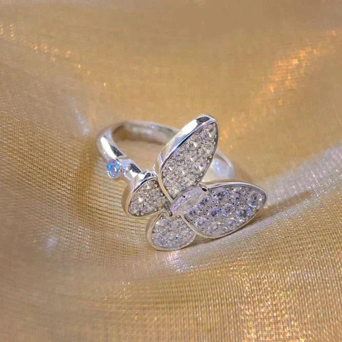[Select]BUTTERFLY DIAMOND RING