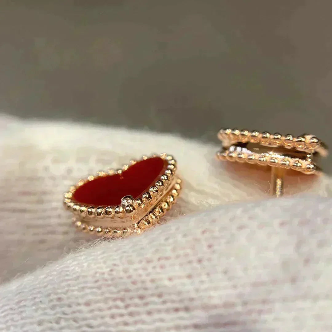 [Select]HEART CARNELIAN STUD EARRINGS