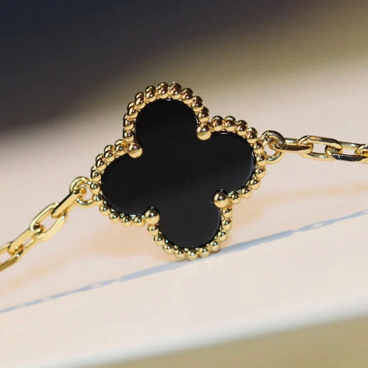 [Select]CLOVER 20 MOTIFS ONYX NECKLACE
