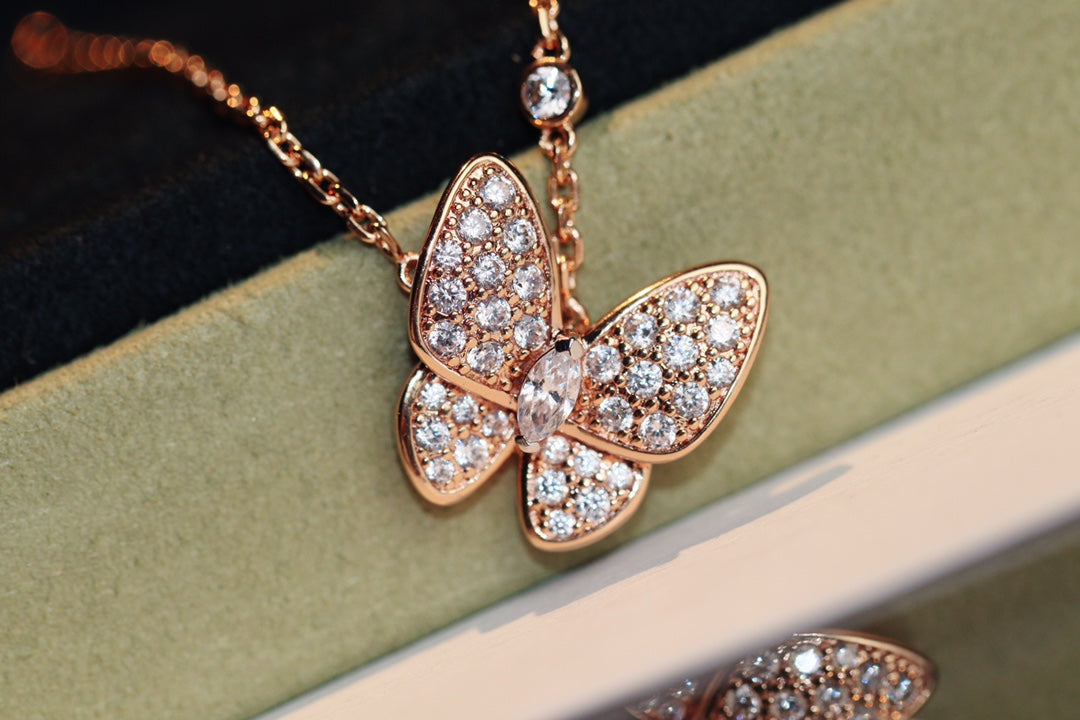 [Select]BUTTERFLY DIAMOND NECKLACE