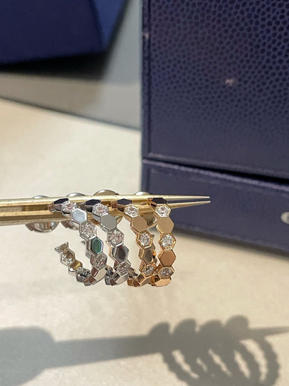 [Select]Hollow Design Four-Leaf Clover Flower Shape Ring