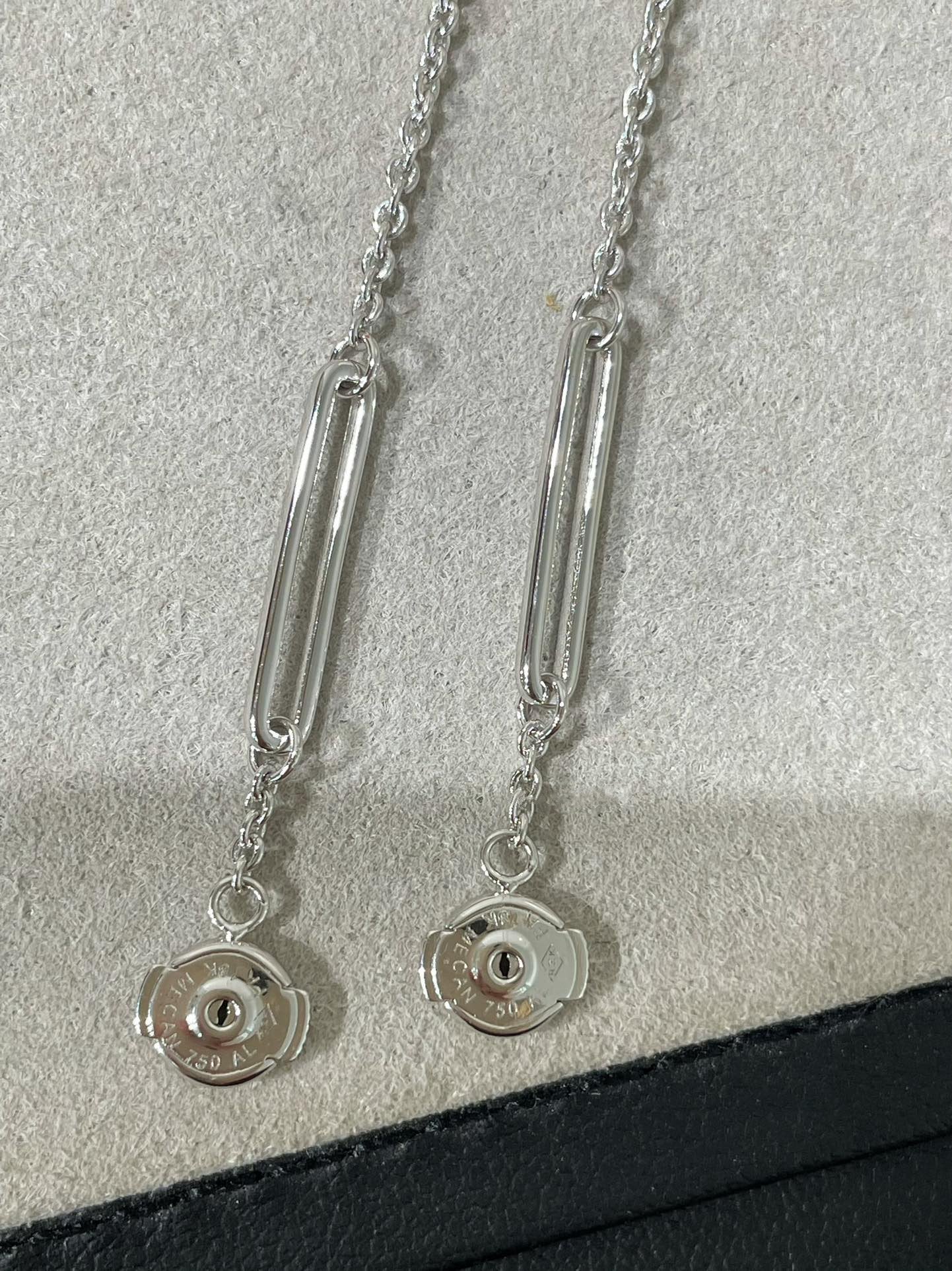 [Select]CHAINE CHAOS DIAMOND DROP EARRINGS