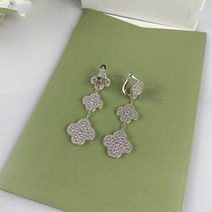 [Select]CLOVER 3 MOTIF DIAMOND SILVER DROP EARRINGS