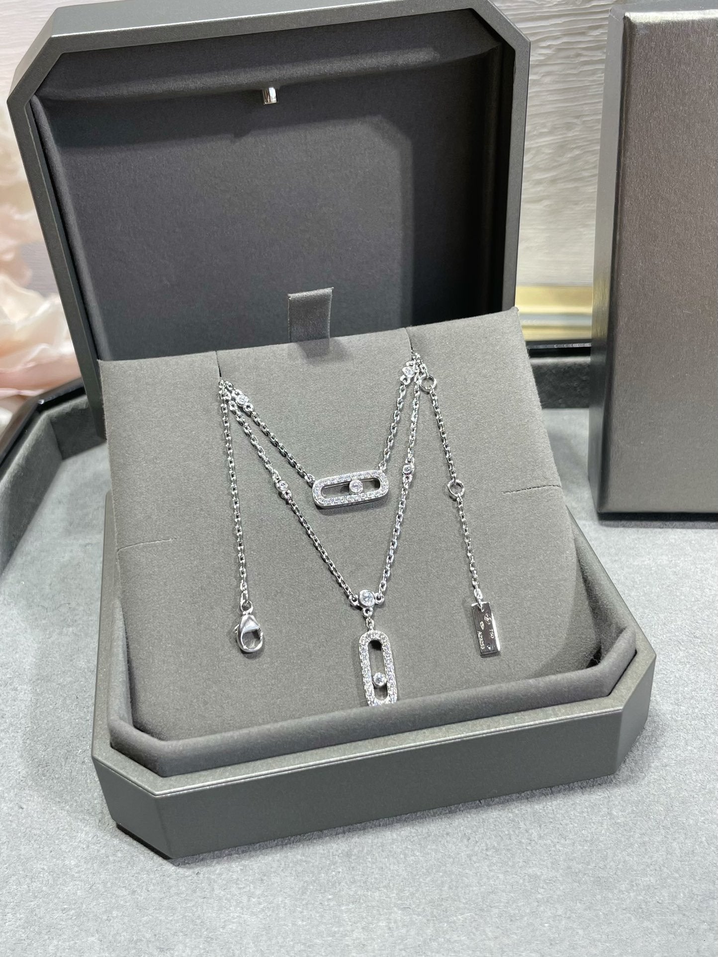 [Select]MOVE 2 ROW DIAMOND NECKLACE
