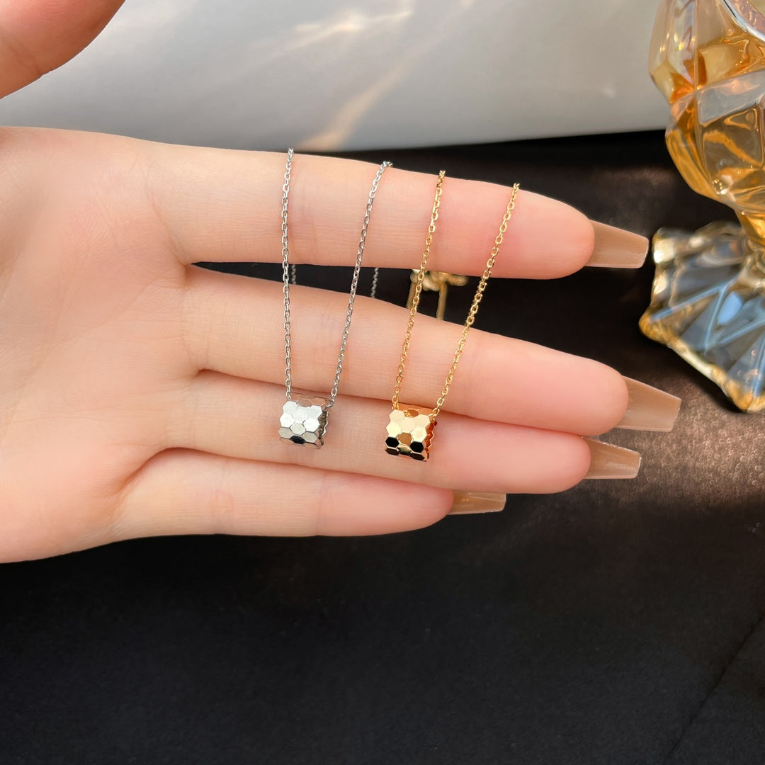 [Select]BEE MINI NECKLACE