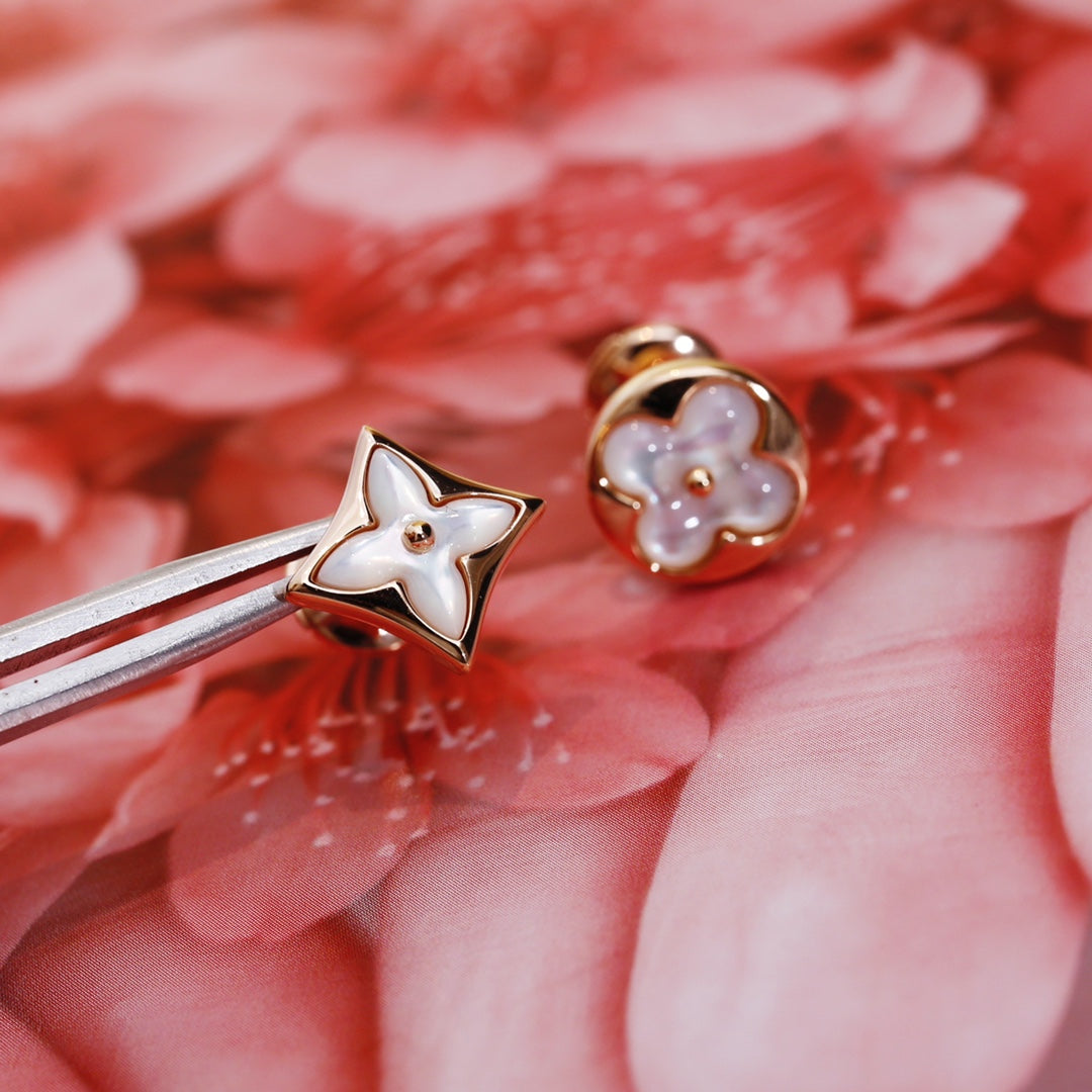 [Select]STAR AND SUN PINK GOLD MOP STUD EARRINGS