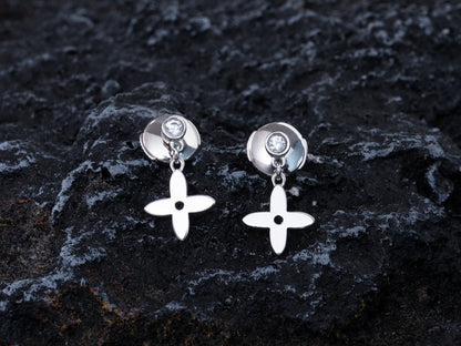 [Select]VIDYLLE SILVER DIAMOND MINI DROP EARRINGS