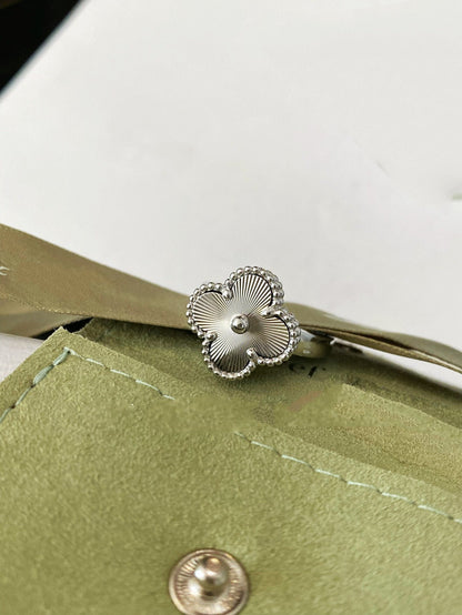 [Select]CLOVER SILVER RING