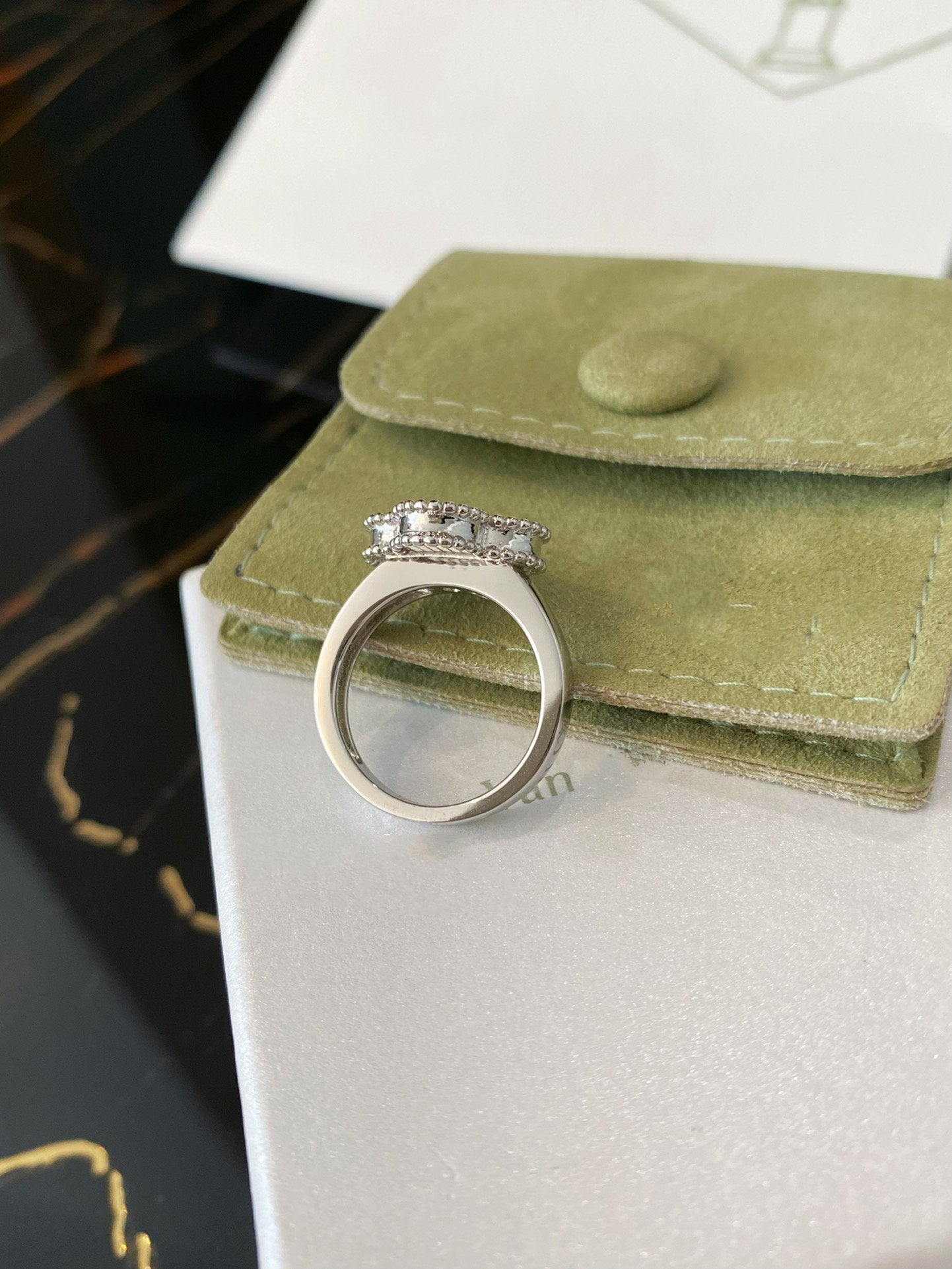 [Select]CLOVER SILVER RING