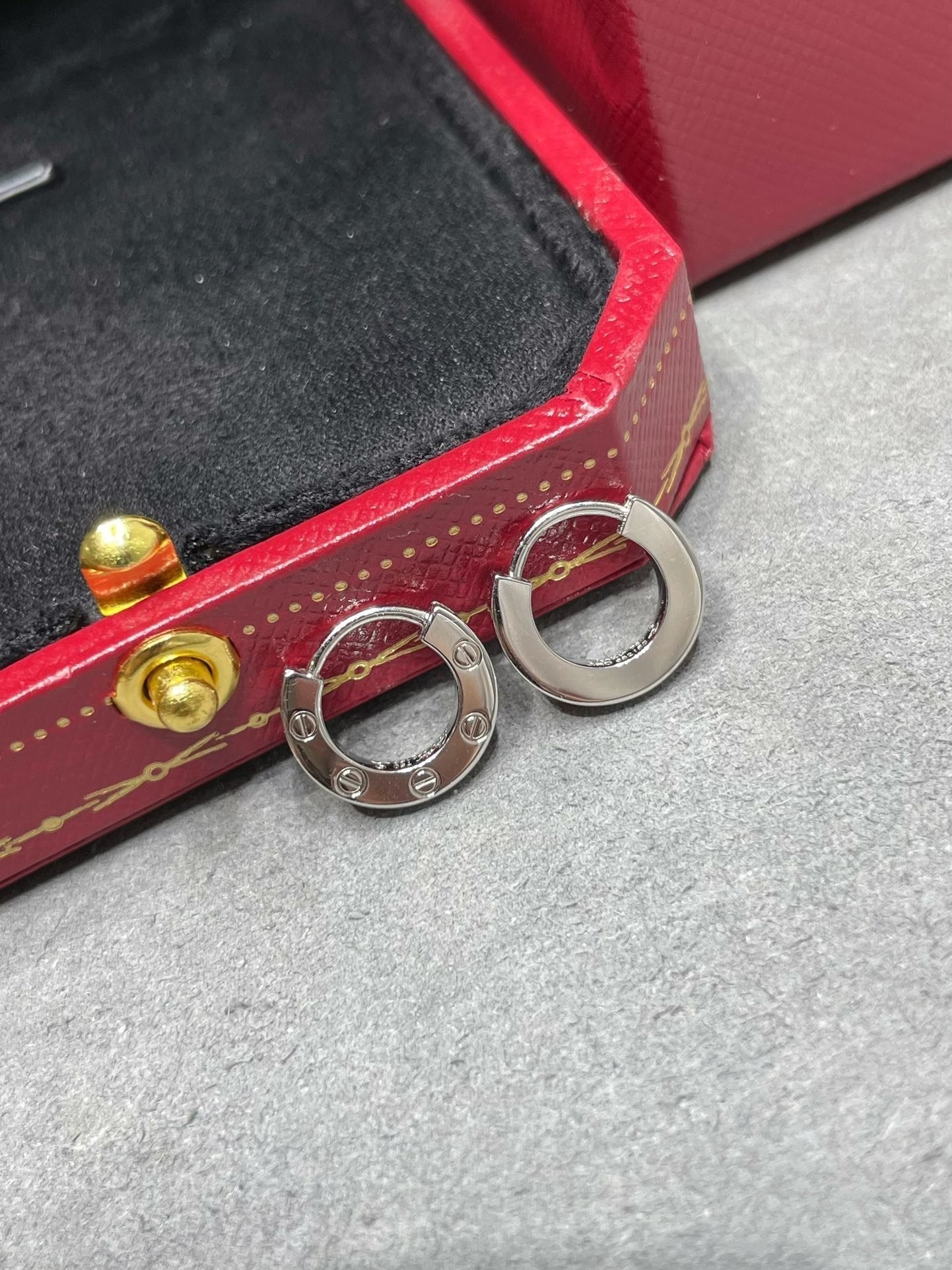 [Select]LOVE MINI EARRINGS