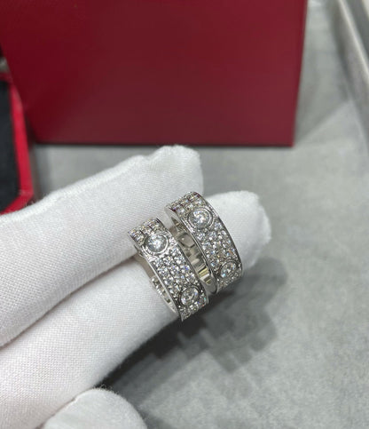 [Select]LOVE 5.5MM DIAMOND PAVED EARRINGS