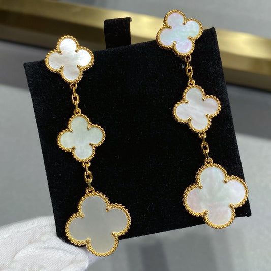 [Select]CLOVER MOP 3 MOTIFS GOLD EARRINGS