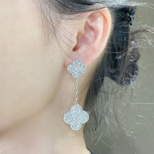 [Select]CLOVER 2 MOTIFS DIAMOND PAVED SILVER EARRINGS