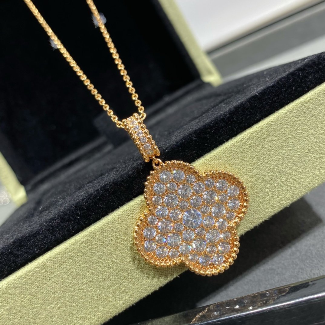 [Select]CLOVER 25MM LARGE PEDANT DIAMOND PAVED LONG NECKLACE
