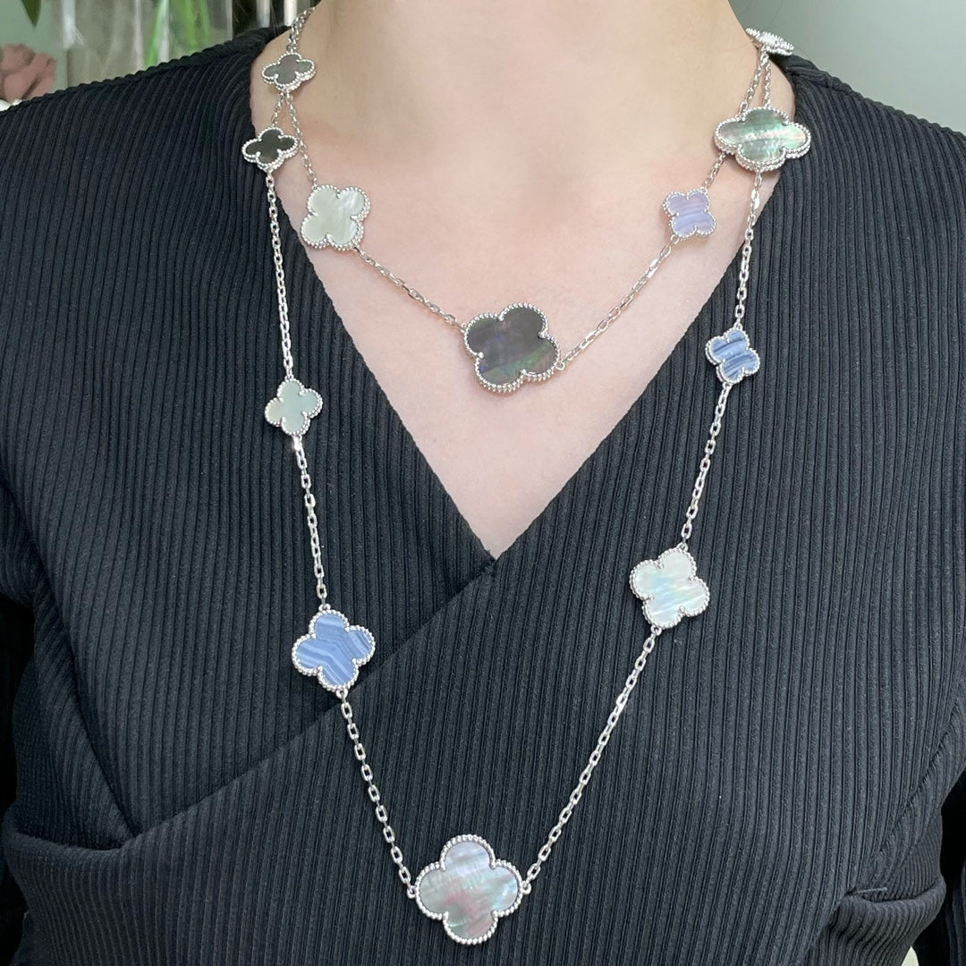 [Select]CLOVER 16 MOTIF CHALCEDONY MOP SILVER NECKLACE