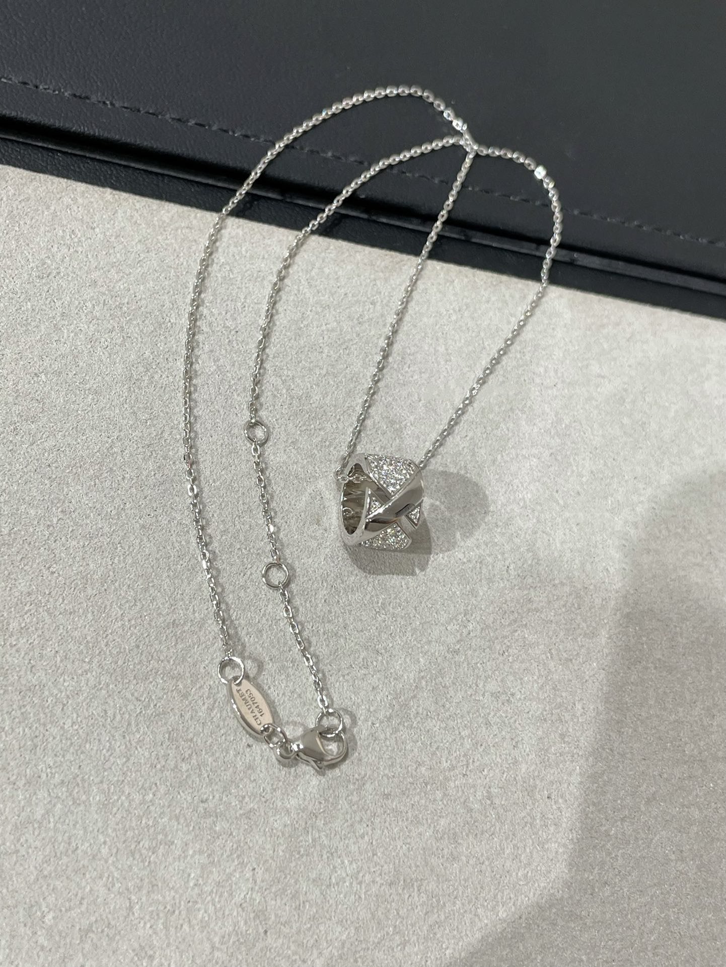 [Select]LIENS EVIDENCE DIAMOND PAVED NECKLACE