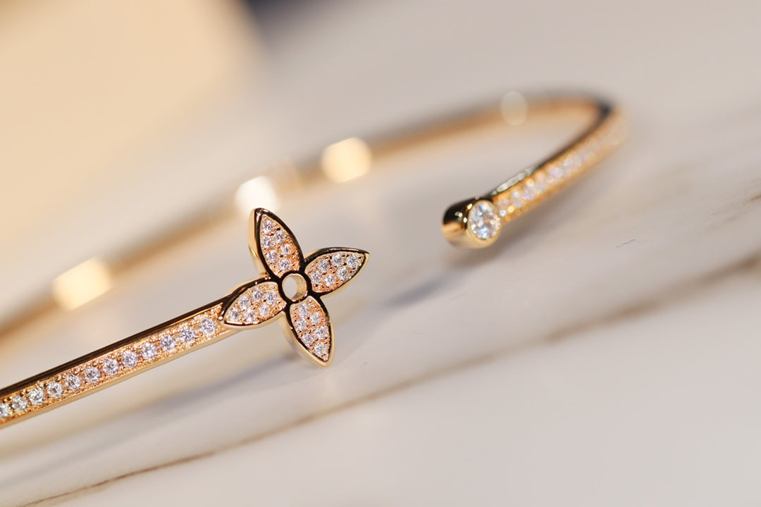 [Select]IDYLLE GOLD OPEN BRACELET DIAMOND PAVED