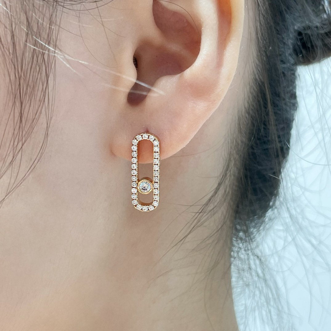 [Select]MOVE UNO STUD DIAMOND PAVED EARRINGS