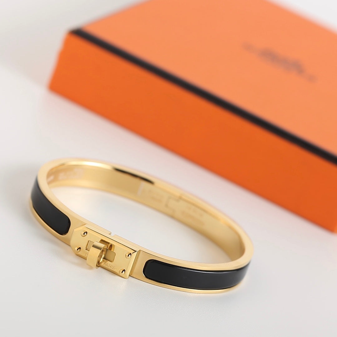 [Select]HM KELLY BLACK BRACELET