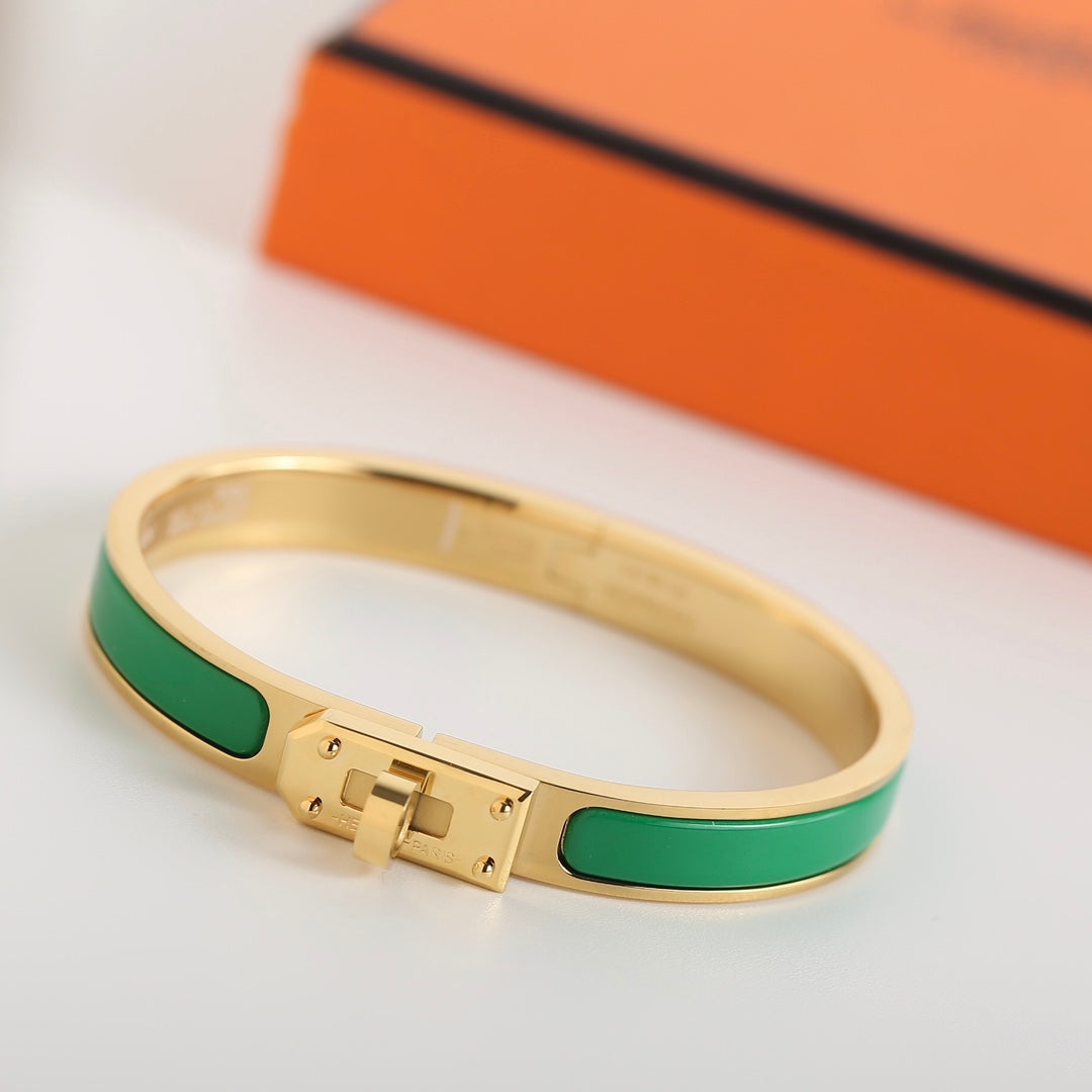 [Select]HM KELLY GREEN BRACELET