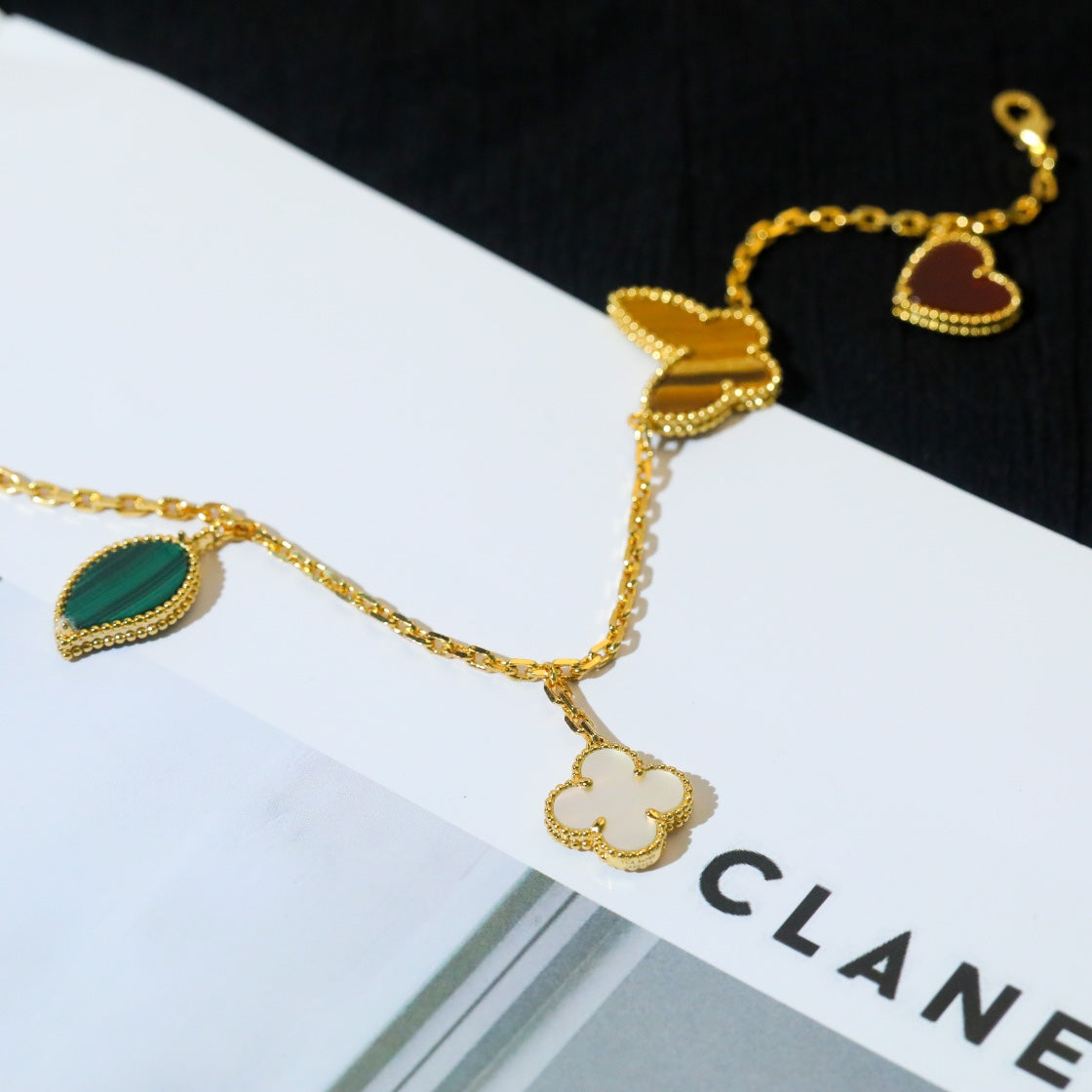 [Select]LUCKY SPRING 5 MOTIF GOLD BRACELET