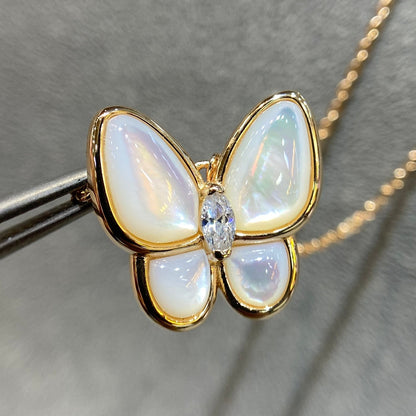 [Select]BUTTERFLY MOP DIAMOND NECKLACE