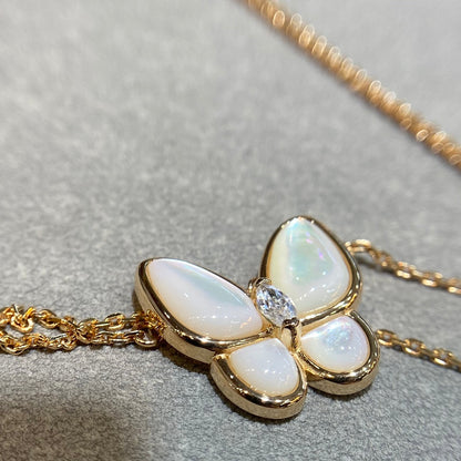 [Select]BUTTERFLY MOP DIAMOND NECKLACE