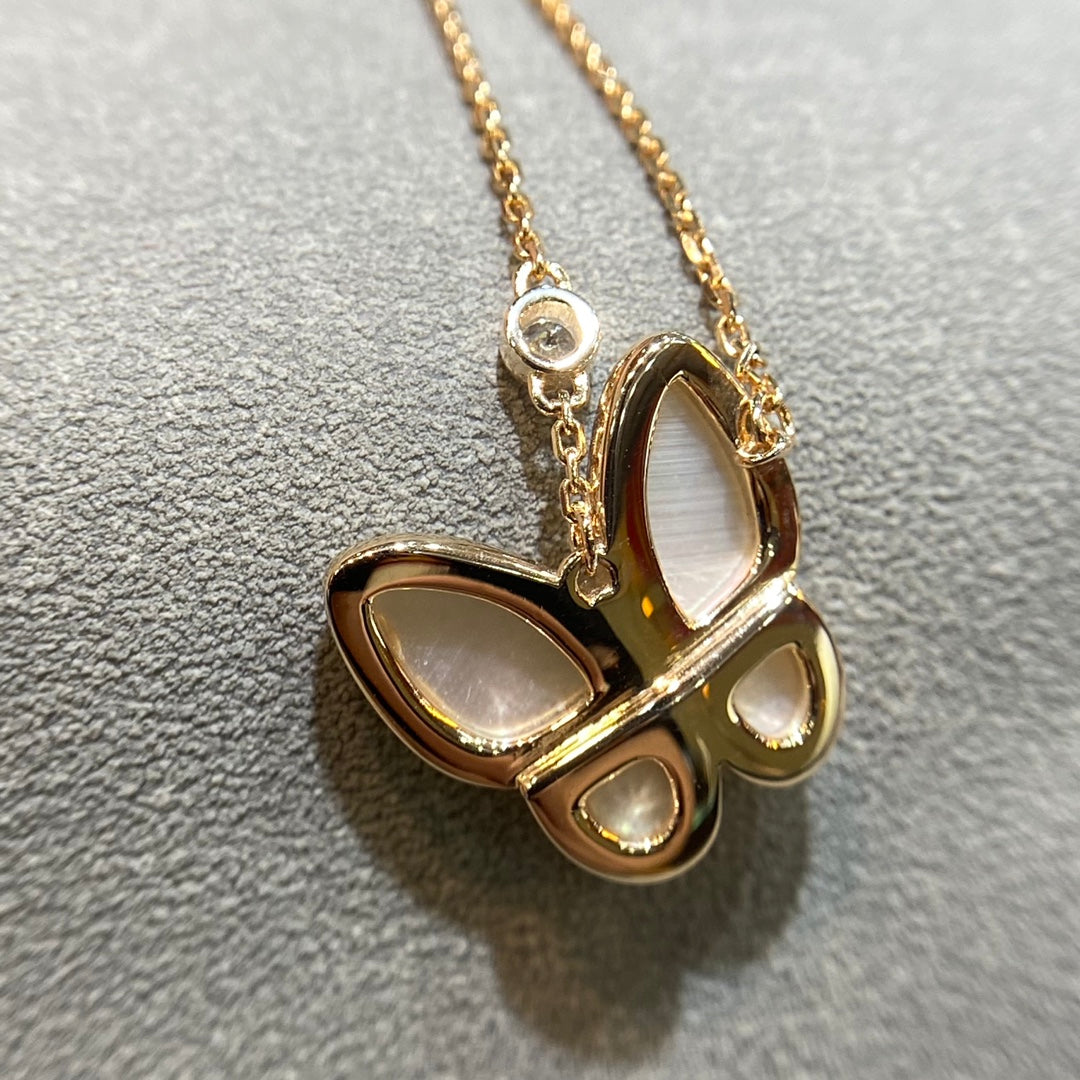 [Select]BUTTERFLY MOP DIAMOND NECKLACE