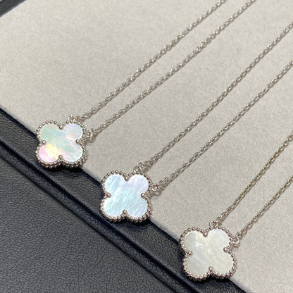 [Select]CLOVER MEDIUM SILVER WHITE MOP NECKLACE