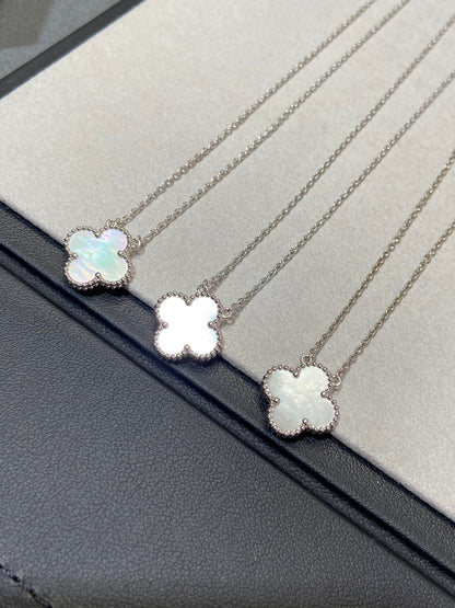 [Select]CLOVER MEDIUM SILVER WHITE MOP NECKLACE