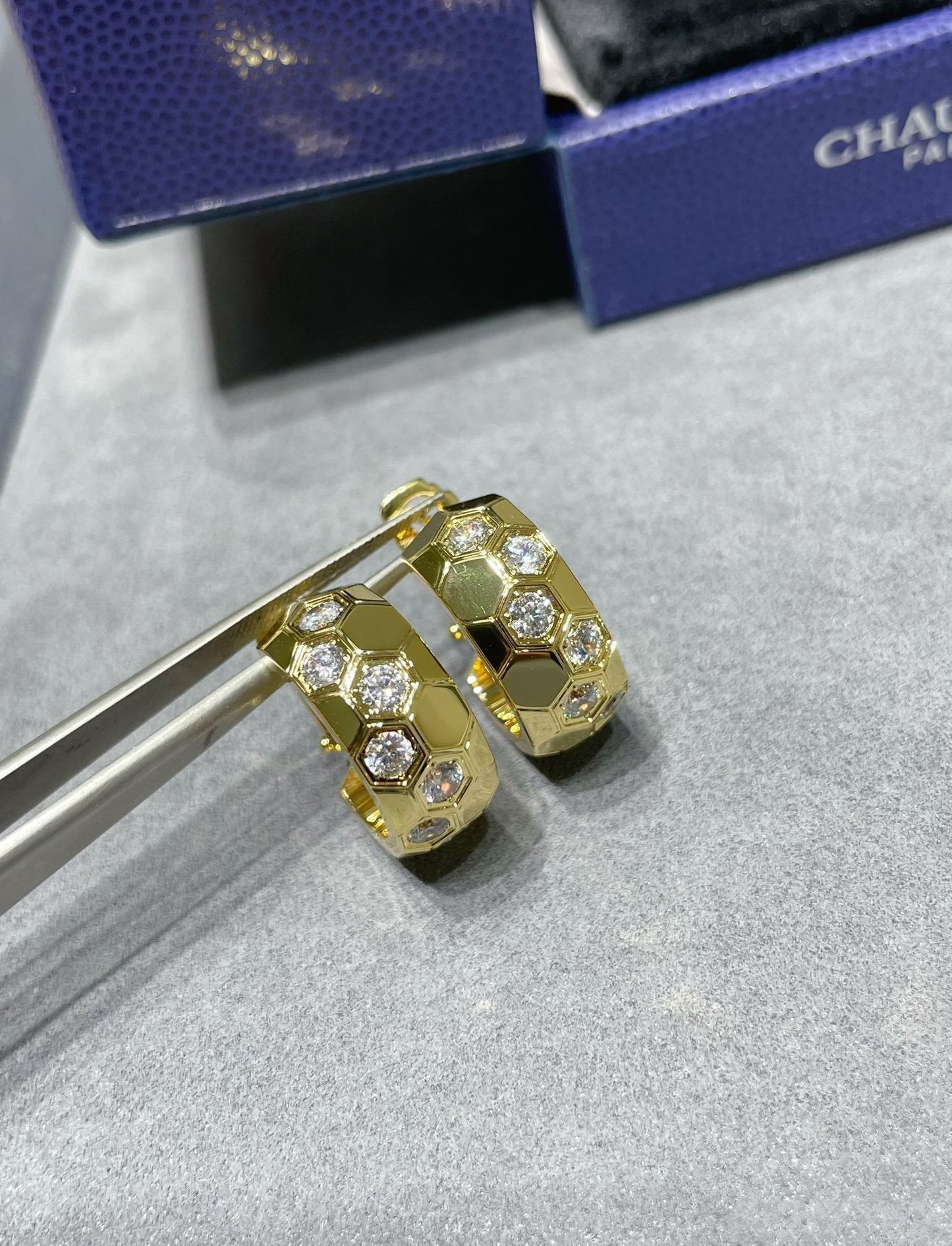 [Select]BEE LOVE DIAMOND HOOP EARRINGS