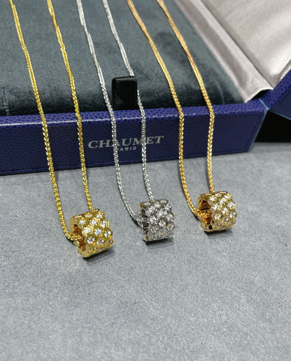 [Select]BEE LOVE DIAMOND PAVED 3 ROW NECKLACE