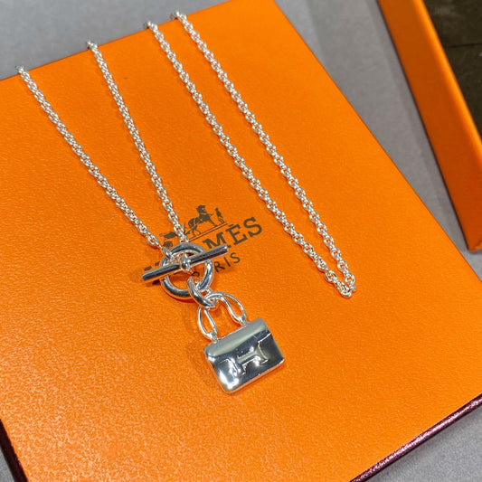 [Select]CONSTANCE PEDANT SILVER NECKLACE