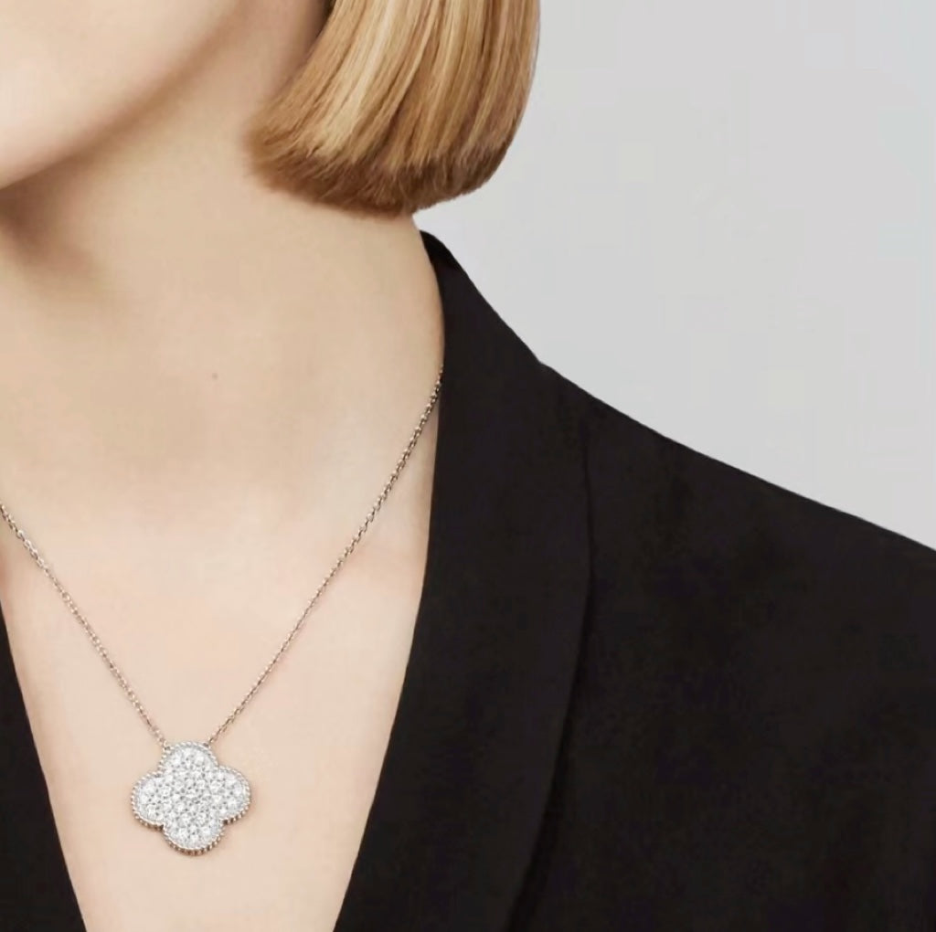 [Select]CLOVER 25MM LARGE PENDANT DIAMOND PAVED SILVER NECKLACE