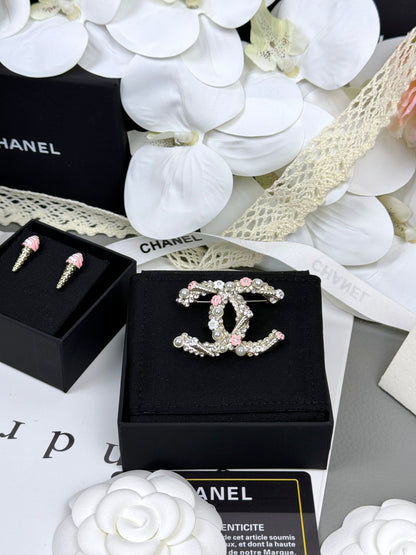 [Select]26C Pink-White Enamel Ice Cream Cone Double C Brooch